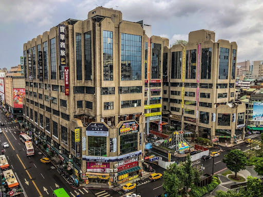 Listening for the Songs of Home: Tracing the Unheard Vietnamese Soundscape in Taiwan