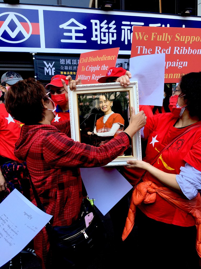 Co-Listening as Defiance: The Facebook Soundscape of Taiwan’s Sino-Myanmar Gen Z and the 2021 Myanmar Spring Revolution